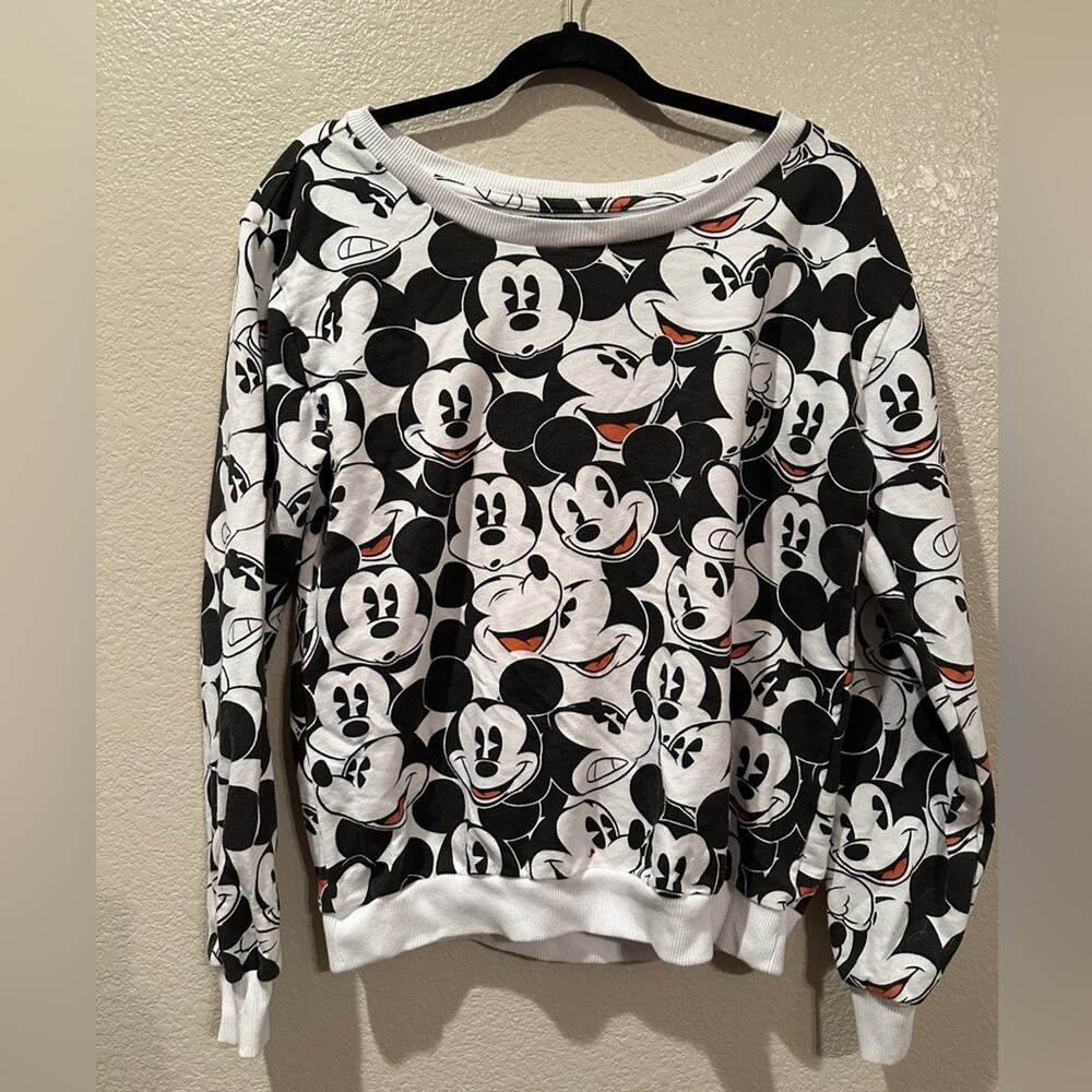 Disney Mickey Mouse Many faces of Mickey wide neck sweatshirt sz L